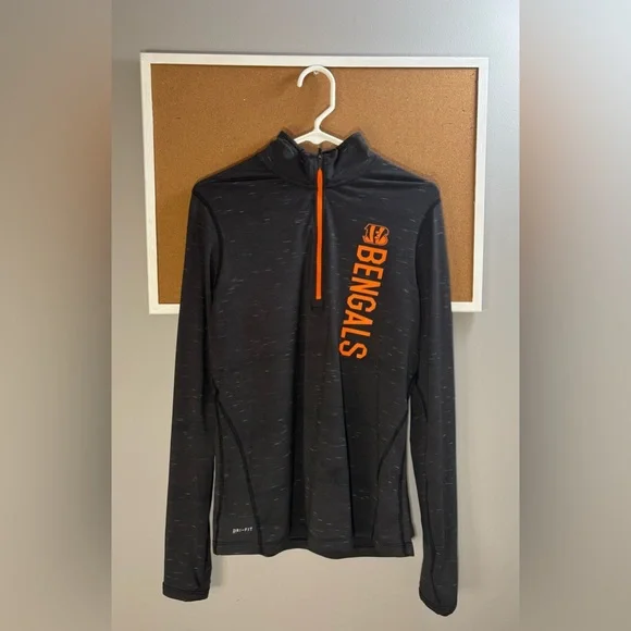 Bengals Quarter Zip - Nike Dri-Fit - Picture 2 of 6